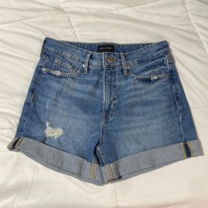 Free Assembly organic cotton cuffed denim shorts women’s size 4